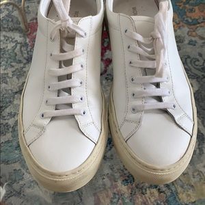 EUC common projects Leather sneaker